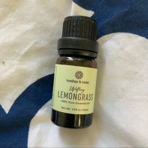 Bombay & Cedar Uplifting Lemongrass Essential Oil